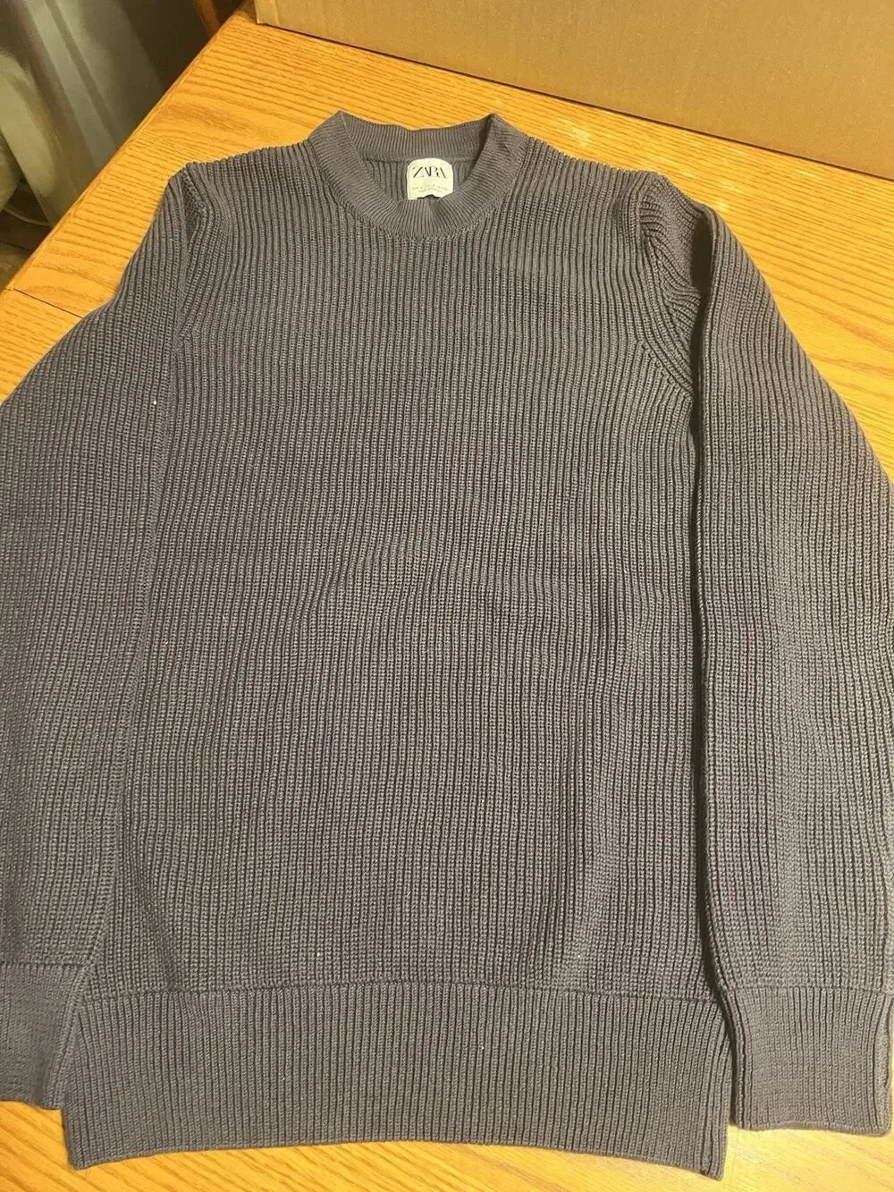 Zara Men’s Black Essential Knit Crewneck Sweater Small